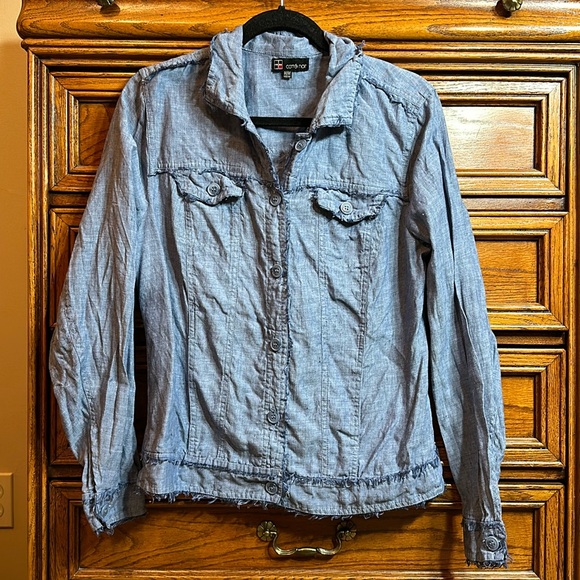 Carre Noir Linen Button Front Shirt - Picture 1 of 7